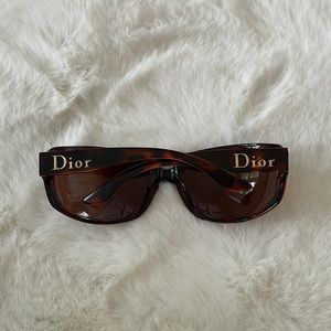 DIOR Sunglasses Tortoiseshell *Authenticated*